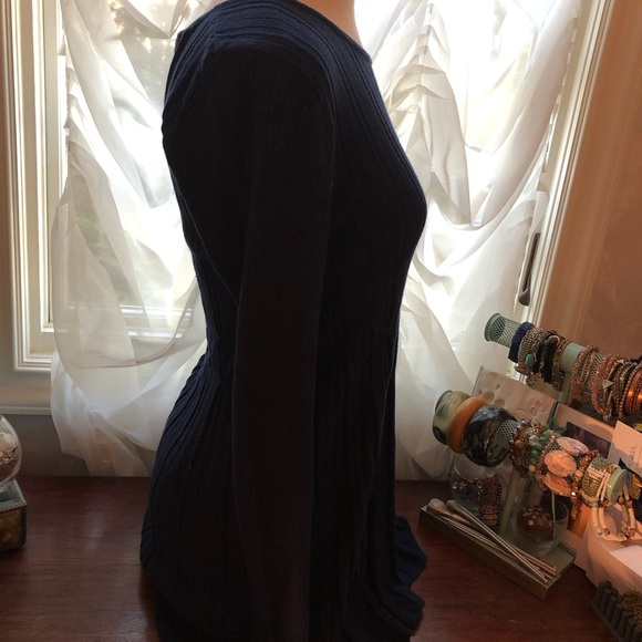 Long sleeve sweater - Picture 7 of 8